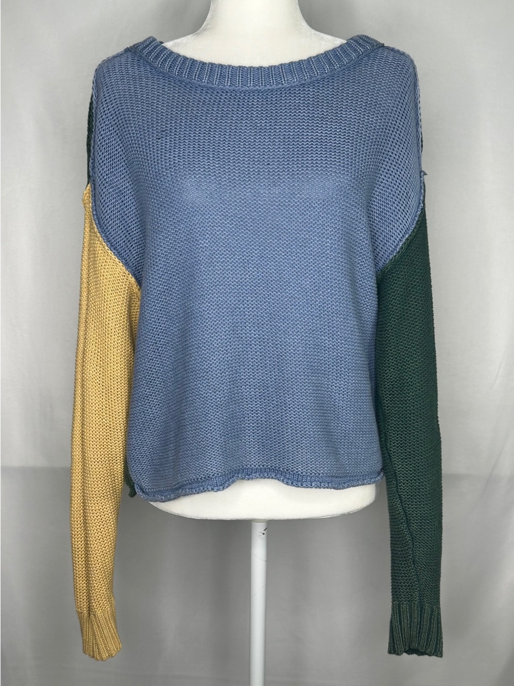 American Eagles Outfitters Colorblock  Sweater Blue, Mustard & Forest Green Sz M